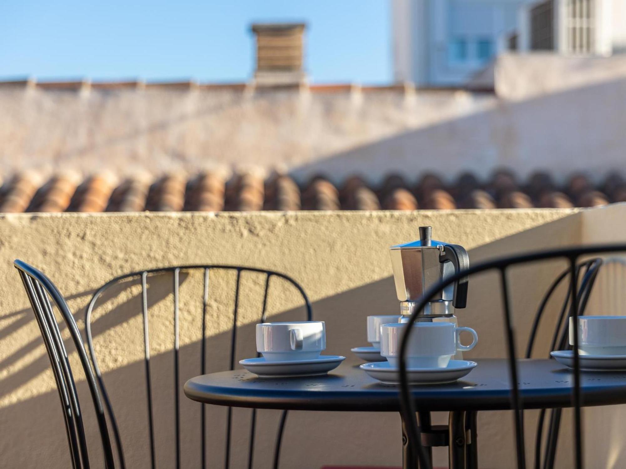 H2M Lazcano With Sunny Terrace In Old Town Màlaga Exteriér fotografie